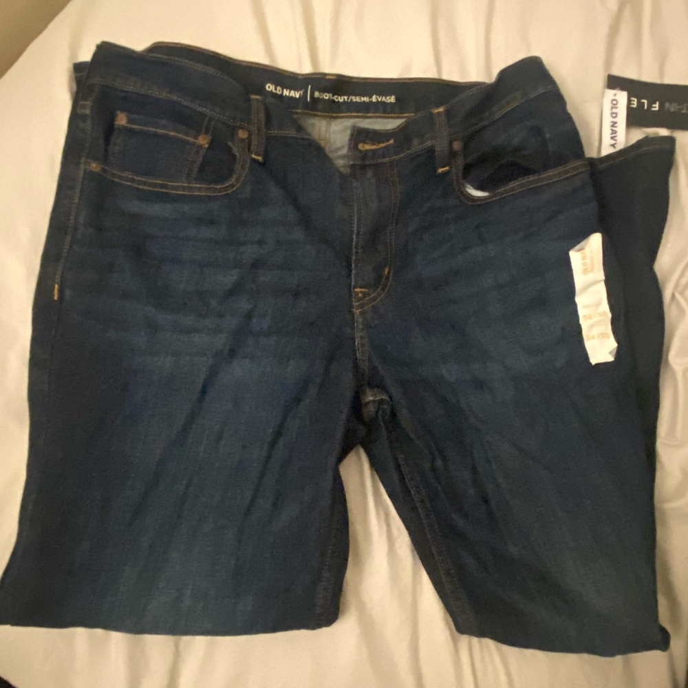 Mens old navy boot cut evasive jeans 34x30 Nwt